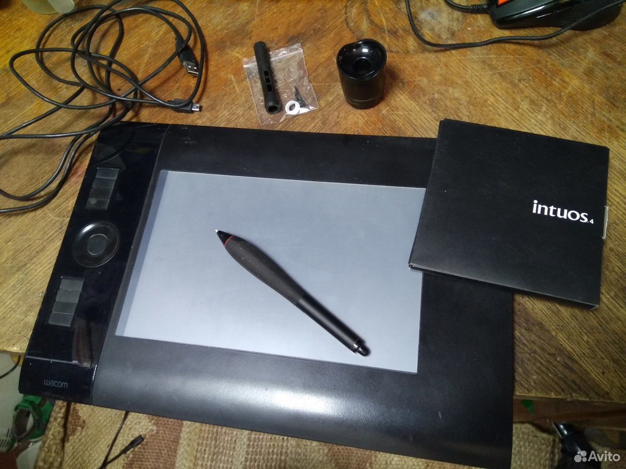 Wacom Intuos Pro m paper Edition. Перо с батареей от графического планшета. Клякса от пера графического планшета. Компьютер не видит графический планшет Wacom даже с драйверами.