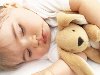 Ребенок спит с игрушкой теги: сон, дети, игрушка