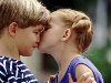 Украинские дети целуются взасос с шести лет | КОММЕНТАРИИ