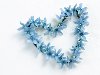 Скачать оригинал: Сердечко из голубых цветов - 1600x1200