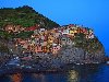 Италия, город, море, разноцветные дома, гора, скалы, небо, деревья