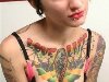 Описание: Фотографии необычных людей с экстримальным пирсингом и татуажем.