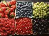Полезные фрукты и ягоды: что предпочесть?
