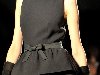 Маленькое черное платье из новой коллекции Moschino Осень-Зима 2011/2012 ...