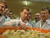 4 Смешные фотографии президента Медведева (20 фото)