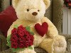Классические романтические подарки: розы, свечи, шоколад и плюшевые медведи ...