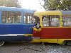 ДТП в Одессе: возле “Молодой гвардии” трамвай разбил две иномарки и ...