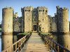Замок Бодиам (англ. Bodiam Castle) - младший из английских средневековых ...
