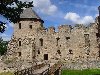 Древний рыцарский замок самый сохранившийся в Латвии.
