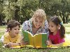 Совместное чтение помогает детям развиваться