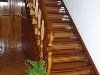 Лестница деревянная Обычно деревянные лестницы делаются одномаршевыми либо ...