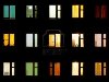 Ночные окна старого жилого дома Фото со стока - 12655854