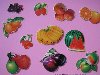 Я купила наклейки с изображением фруктов. Я приклеила изображение фруктов на ...