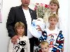 фотографию будущей типичной русской семьи (семьи Николая Олеговича) - если, ...