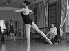 урок танца / портрет, танцы, балет, грация, балерина. урок танца
